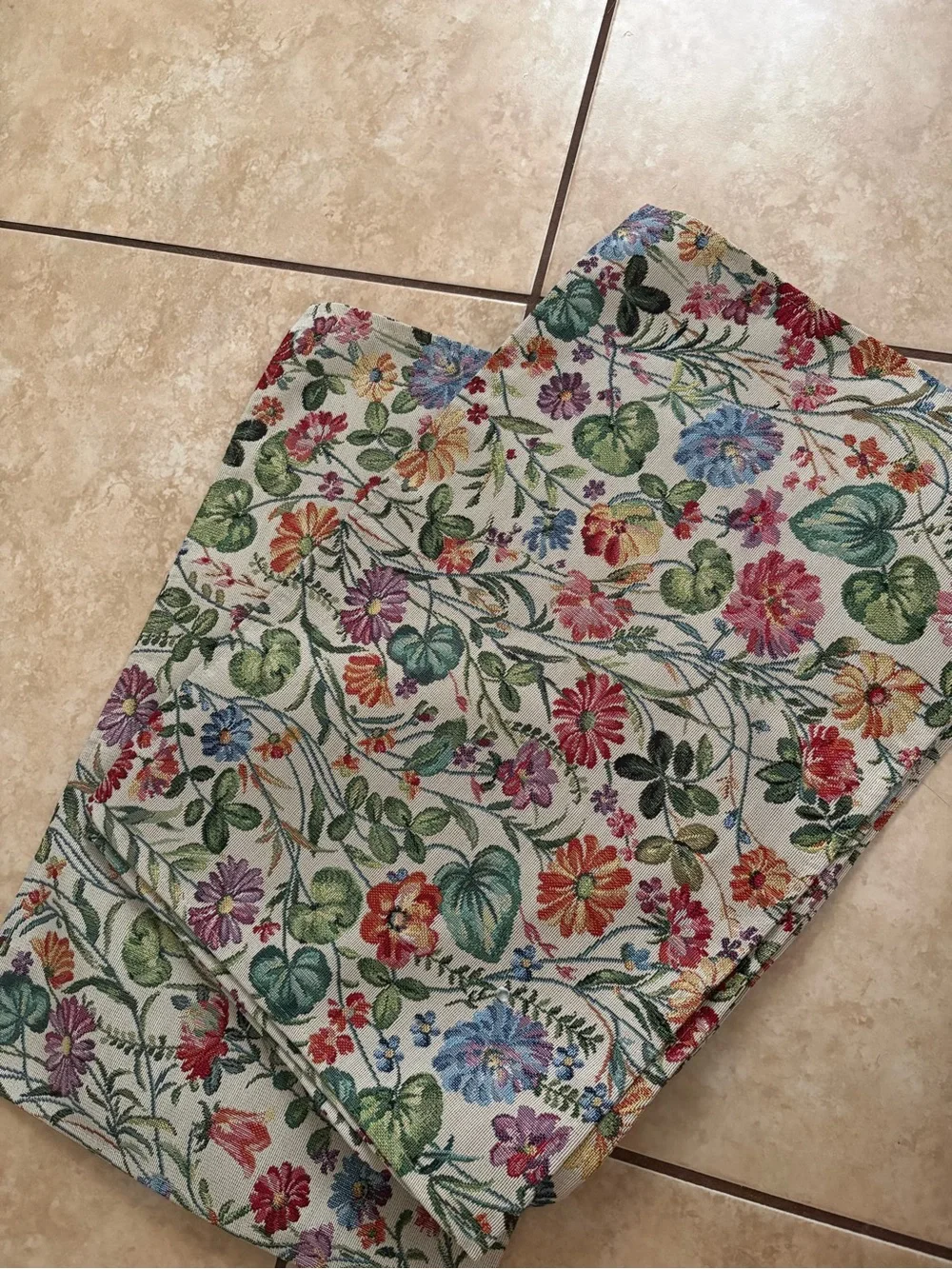 Floral Tapestry Fabric Dinner Place Mats Floral Jardin - Colorful Garden Print
